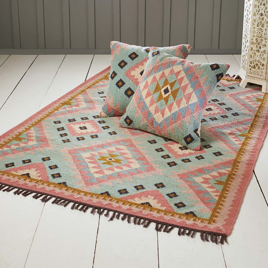 Hand Loomed Pink/Grey Wool Kilim Rug - R20635 - Uneeka